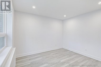 10 - 419 WOODBINE AVENUE Toronto (The Beaches) Ontario photo 17