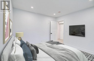 10 - 419 WOODBINE AVENUE Toronto (The Beaches) Ontario photo 2