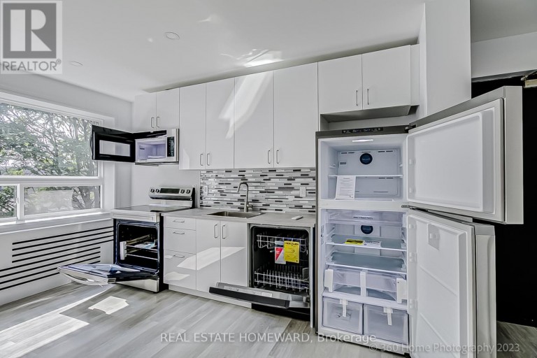 10 - 419 WOODBINE AVENUE, Toronto (The Beaches), Ontario, M4L3P7