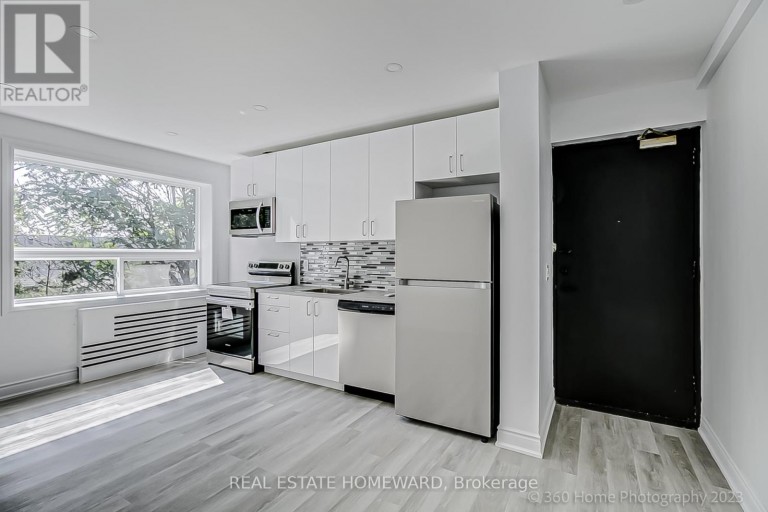 10 - 419 WOODBINE AVENUE, Toronto (The Beaches), Ontario, M4L3P7