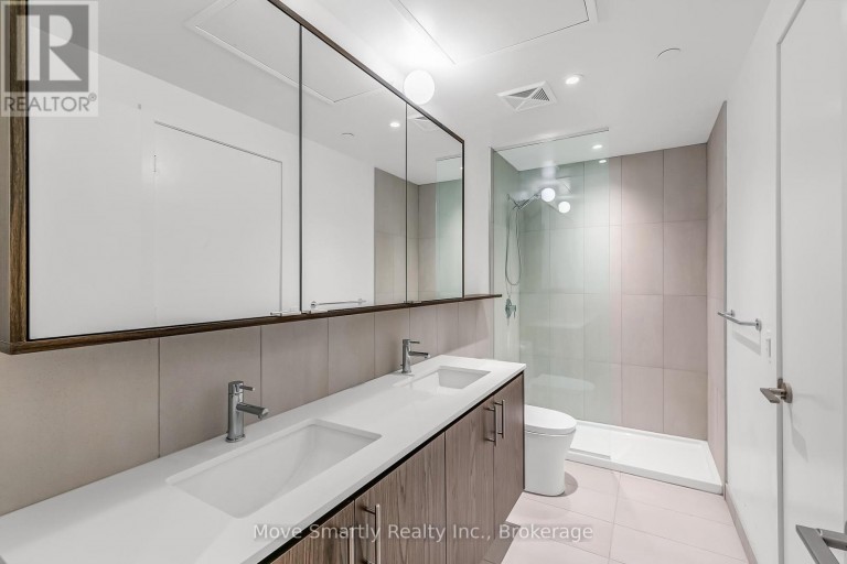 201 - 115 LARCHMOUNT AVENUE, Toronto (South Riverdale), Ontario, M4M2Y6