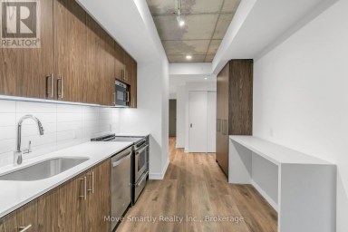 201 - 115 LARCHMOUNT AVENUE Toronto (South Riverdale) Ontario photo 2