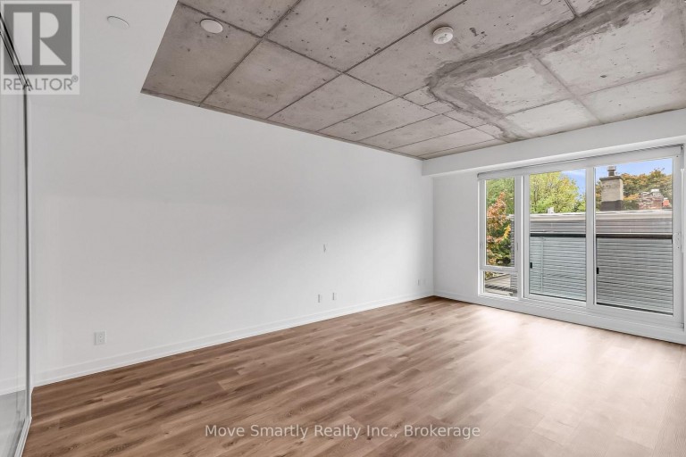201 - 115 LARCHMOUNT AVENUE, Toronto (South Riverdale), Ontario, M4M2Y6