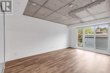 201 - 115 LARCHMOUNT AVENUE Toronto (South Riverdale) Ontario photo 4