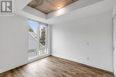 201 - 115 LARCHMOUNT AVENUE Toronto (South Riverdale) Ontario photo 6