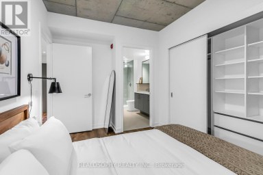 410 - 115 LARCHMOUNT AVENUE Toronto (South Riverdale) Ontario photo 4