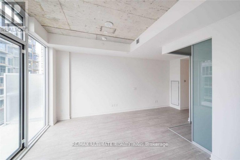 920 - 15 BASEBALL PLACE, Toronto (South Riverdale), Ontario, M4M0E6