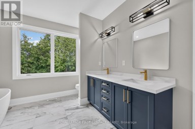UPPER - 933 7TH LINE Innisfil (Alcona) Ontario photo 13