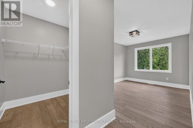 UPPER - 933 7TH LINE Innisfil (Alcona) Ontario photo 16