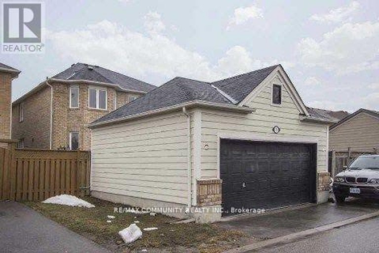 MAIN FLOOR - 11 HORSETAIL STREET, Markham (Cornell), Ontario, L6B1K3