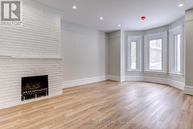 3 - 167 COLLIER STREET, Barrie (North Shore), Ontario, L4M1H6