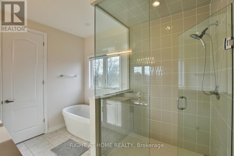 94 KIRBY AVENUE, Collingwood, Ontario, L9Y4B6