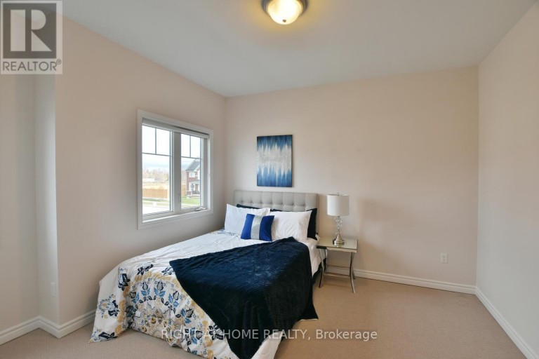 94 KIRBY AVENUE, Collingwood, Ontario, L9Y4B6