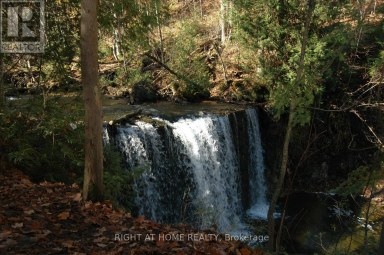 94 KIRBY AVENUE Collingwood Ontario photo 28