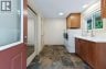 4852-4858 Lakeshore Road, Kelowna, British Columbia, V1W4H7 (ID 10397006)