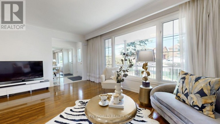 MAIN FLOOR - 93 CLARK AVENUE, Markham (Thornhill), Ontario, L3T1S7