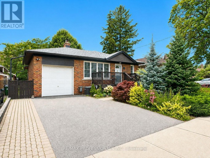 BSMT - 102 PAULART DRIVE, Toronto (Islington-City Centre West), Ontario, M9B3V9