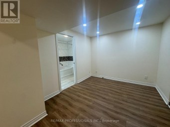 BSMT - 102 PAULART DRIVE Toronto (Islington-City Centre West) Ontario photo 12