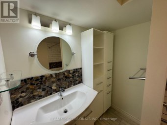 BSMT - 102 PAULART DRIVE Toronto (Islington-City Centre West) Ontario photo 13