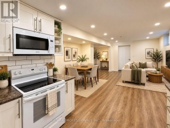 BSMT - 102 PAULART DRIVE Toronto (Islington-City Centre West) Ontario photo 2