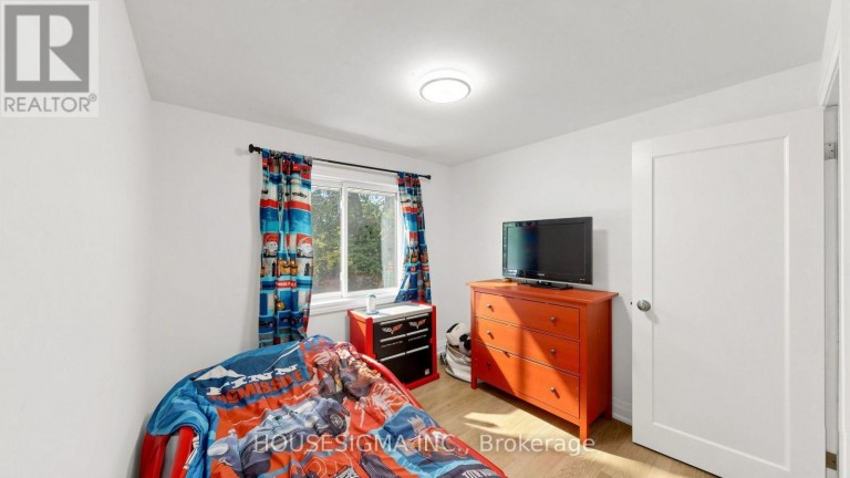 1486 BARKER AVENUE, Burlington (Mountainside), Ontario, L7P2R4