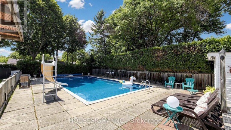 1486 BARKER AVENUE, Burlington (Mountainside), Ontario, L7P2R4