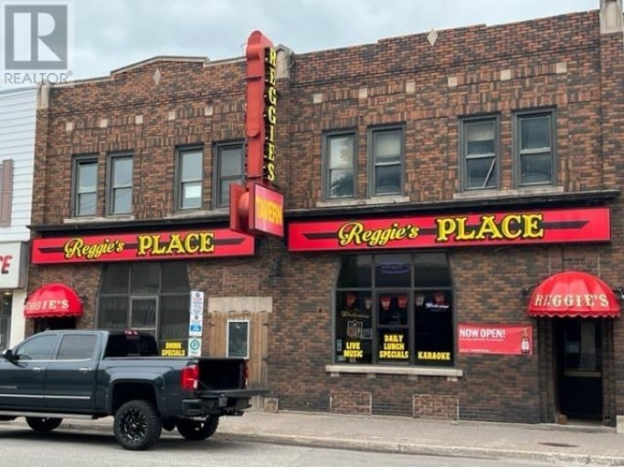 458 Queen ST, Sault Ste. Marie, Ontario, P6A1Z7 (ID SM262076)