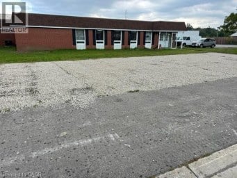222 ARGYLE Avenue Delhi Ontario photo 1