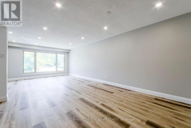 UPPER - 246 CHEROKEE BLVD BOULEVARD Toronto (Pleasant View) Ontario photo 6