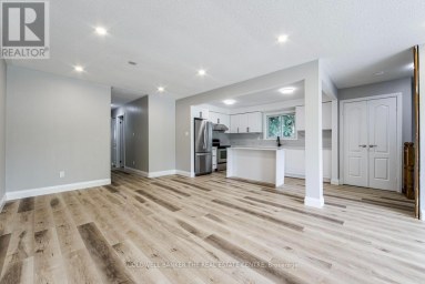 UPPER - 246 CHEROKEE BLVD BOULEVARD Toronto (Pleasant View) Ontario photo 8