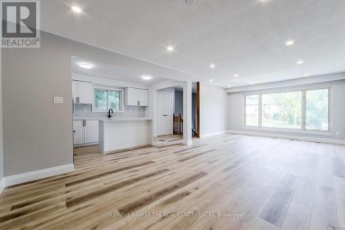 UPPER - 246 CHEROKEE BLVD BOULEVARD Toronto (Pleasant View) Ontario photo 9
