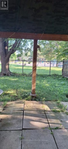 BSMT - 37 APRIL GARDENS N, Aurora (Aurora Heights), Ontario, L4G4R7