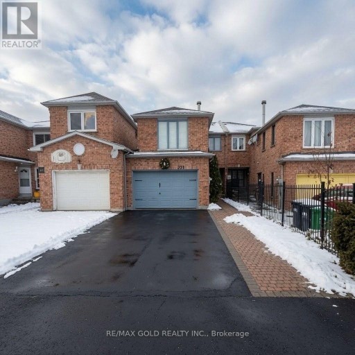 711 ASHPRIOR AVENUE, Mississauga (Hurontario), Ontario, L5R3N8