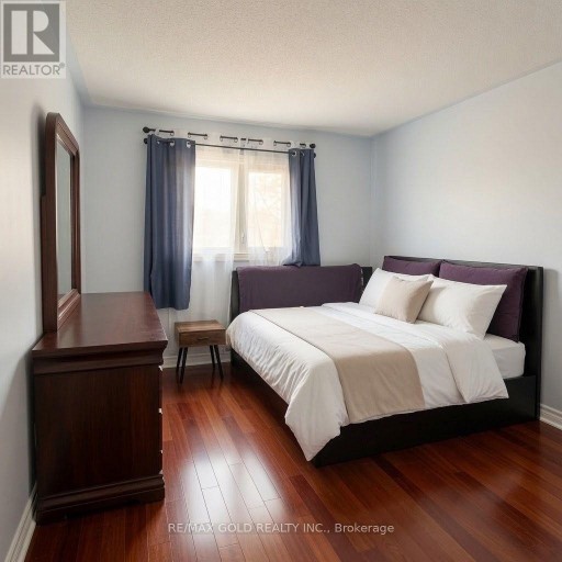 711 ASHPRIOR AVENUE, Mississauga (Hurontario), Ontario, L5R3N8