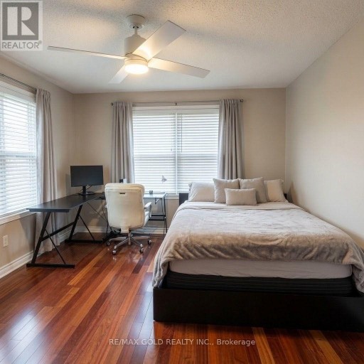 711 ASHPRIOR AVENUE, Mississauga (Hurontario), Ontario, L5R3N8