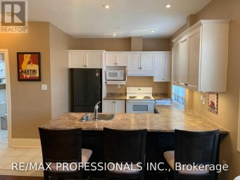 3 - 1 PRIMROSE AVENUE Toronto (Mimico) Ontario photo 3