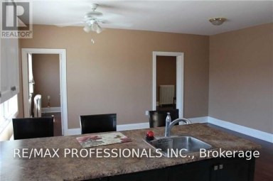 3 - 1 PRIMROSE AVENUE Toronto (Mimico) Ontario photo 6