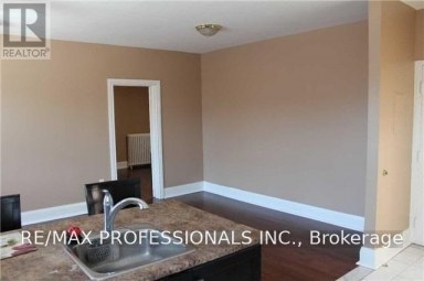 3 - 1 PRIMROSE AVENUE Toronto (Mimico) Ontario photo 7