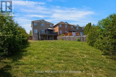 15 ROUNDSTONE DRIVE Brampton (Credit Valley) Ontario photo 32