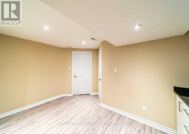 1036 YATES DRIVE, Milton (BE Beaty), Ontario, L9T6A7
