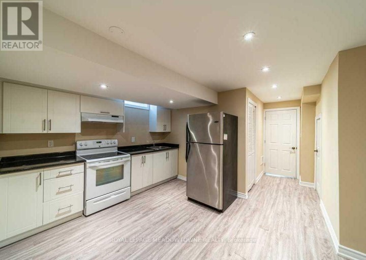 1036 YATES DRIVE, Milton (BE Beaty), Ontario, L9T6A7