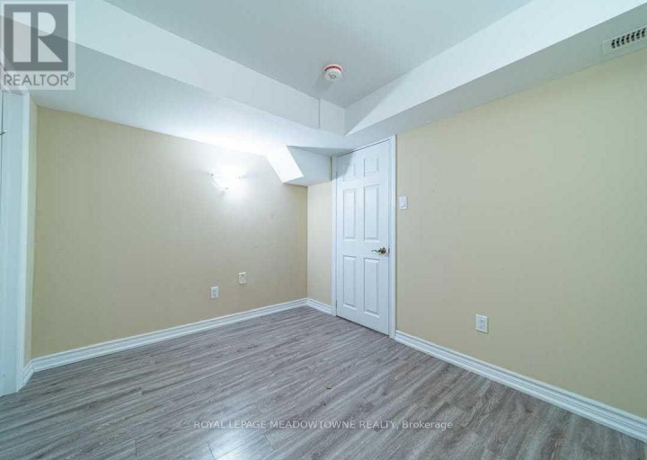 1036 YATES DRIVE, Milton (BE Beaty), Ontario, L9T6A7