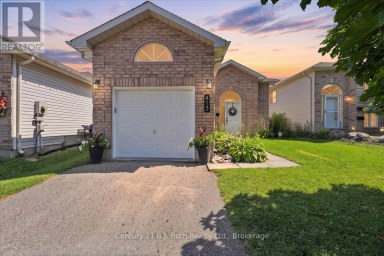 413 IRWIN STREET Midland Ontario photo 1