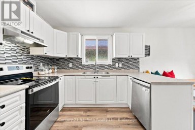 413 IRWIN STREET Midland Ontario photo 8