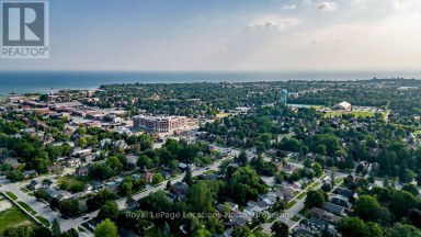 107 EIGHTH STREET Collingwood Ontario photo 12