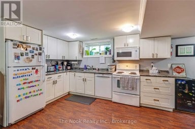 1321 CEDAR STREET Oshawa (Lakeview) Ontario photo 22