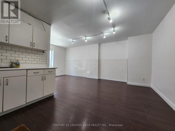 2A&B - 298 GERRARD STREET E, Toronto (Cabbagetown-South St. James Town), Ontario, M5A2G5