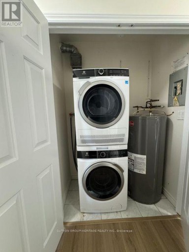 302 - 108 WATER STREET, Scugog (Port Perry), Ontario, L9L1R2