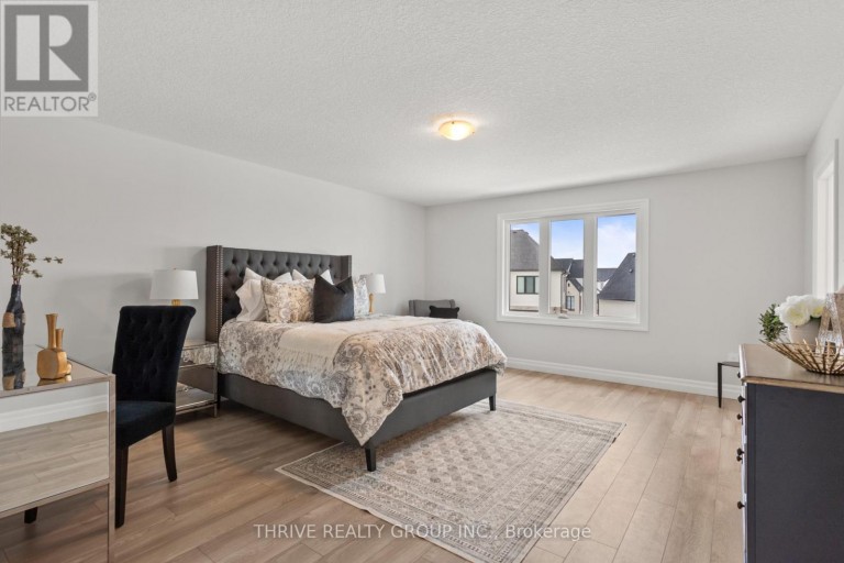 5 - 1061 EAGLETRACE DRIVE, London North (North S), Ontario, N6G0T3