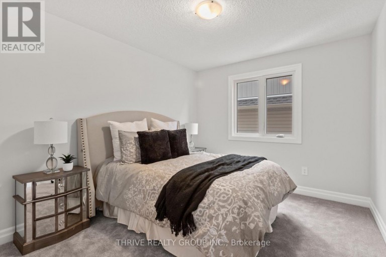 5 - 1061 EAGLETRACE DRIVE, London North (North S), Ontario, N6G0T3